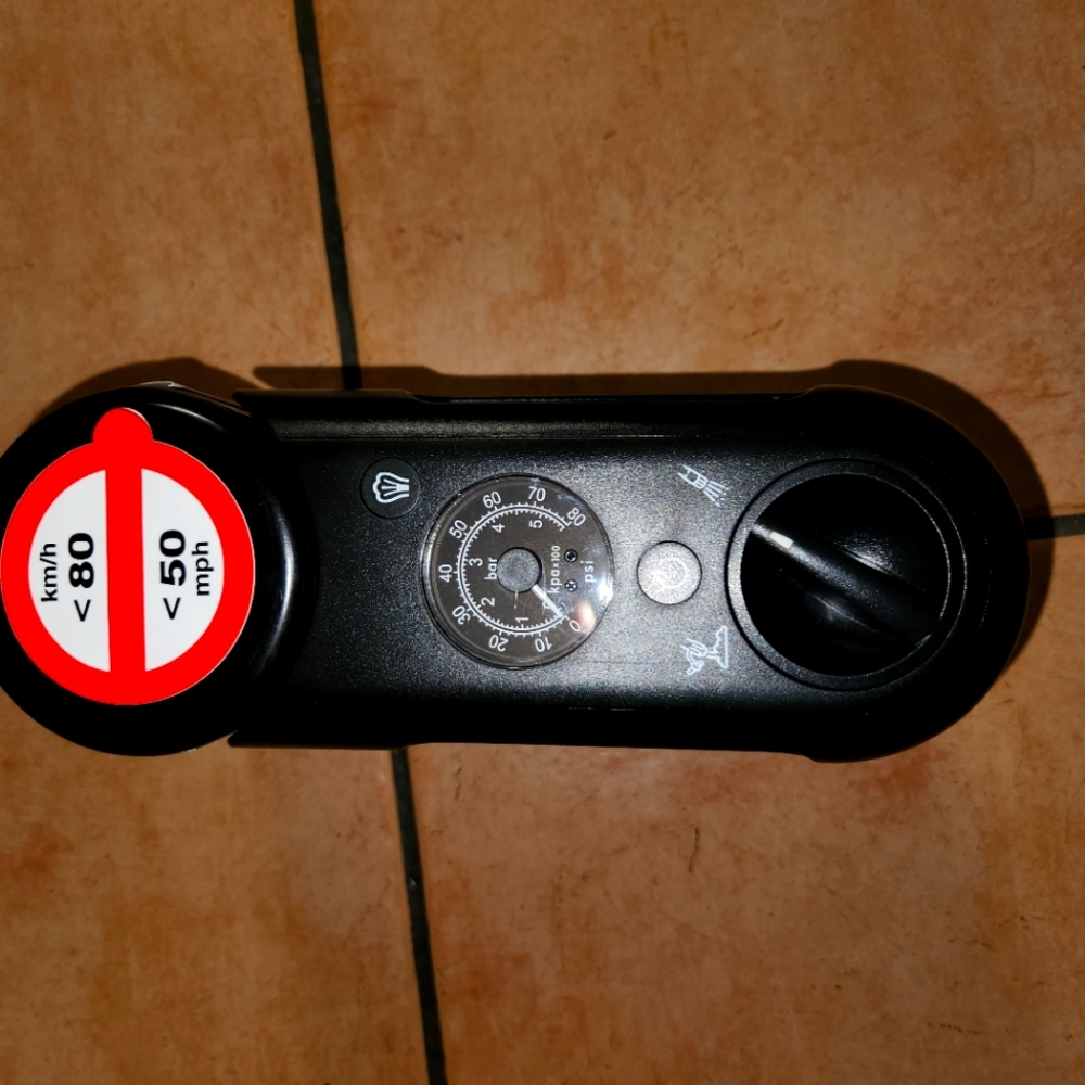 SPARE TIRE AIR COMPRESSOR TIRE INFLATOR KIT PUM